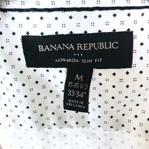 Banana Republic Shirts - Banana Republic Mens White & Blue Print Button Up Banana Republic Shirts - Banana Republic Mens White & Blue Print Button Up